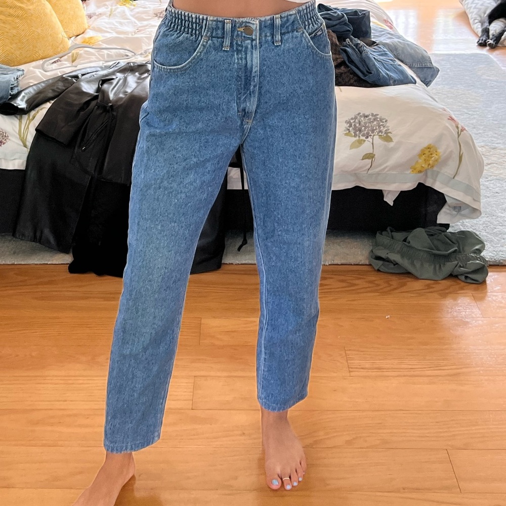 NEW vintage Lee jeans. High waisted, super comfy, perfect condition